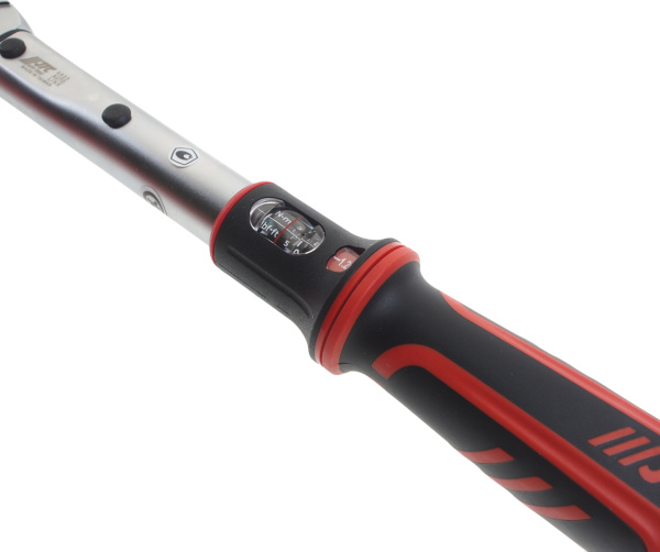 Ключ динамометрический 3/8" 5-50Нм 360мм JTC