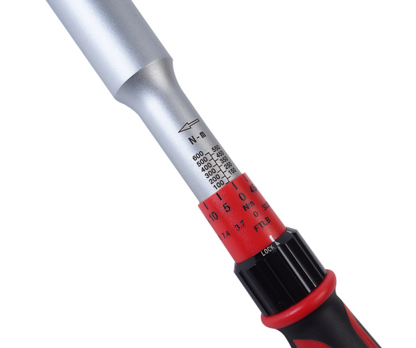 Ключ динамометрический 3/4" 100-600Нм 963мм двухстороннего действия JTC