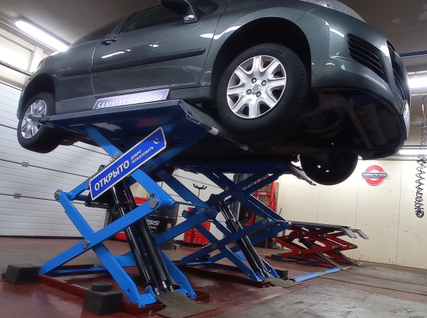 Ножничный электрогидравлический подъемник TS-1113