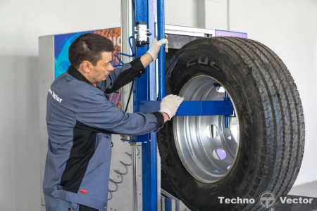 Автоматическая мойка колес Торнадо-Truck