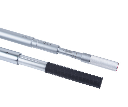 Ключ динамометрический 1" 400-2000Нм JTC