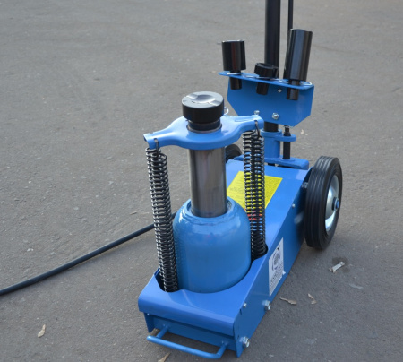 Домкрат грузовой подкатной пневмогидравлический 22т 1600-6